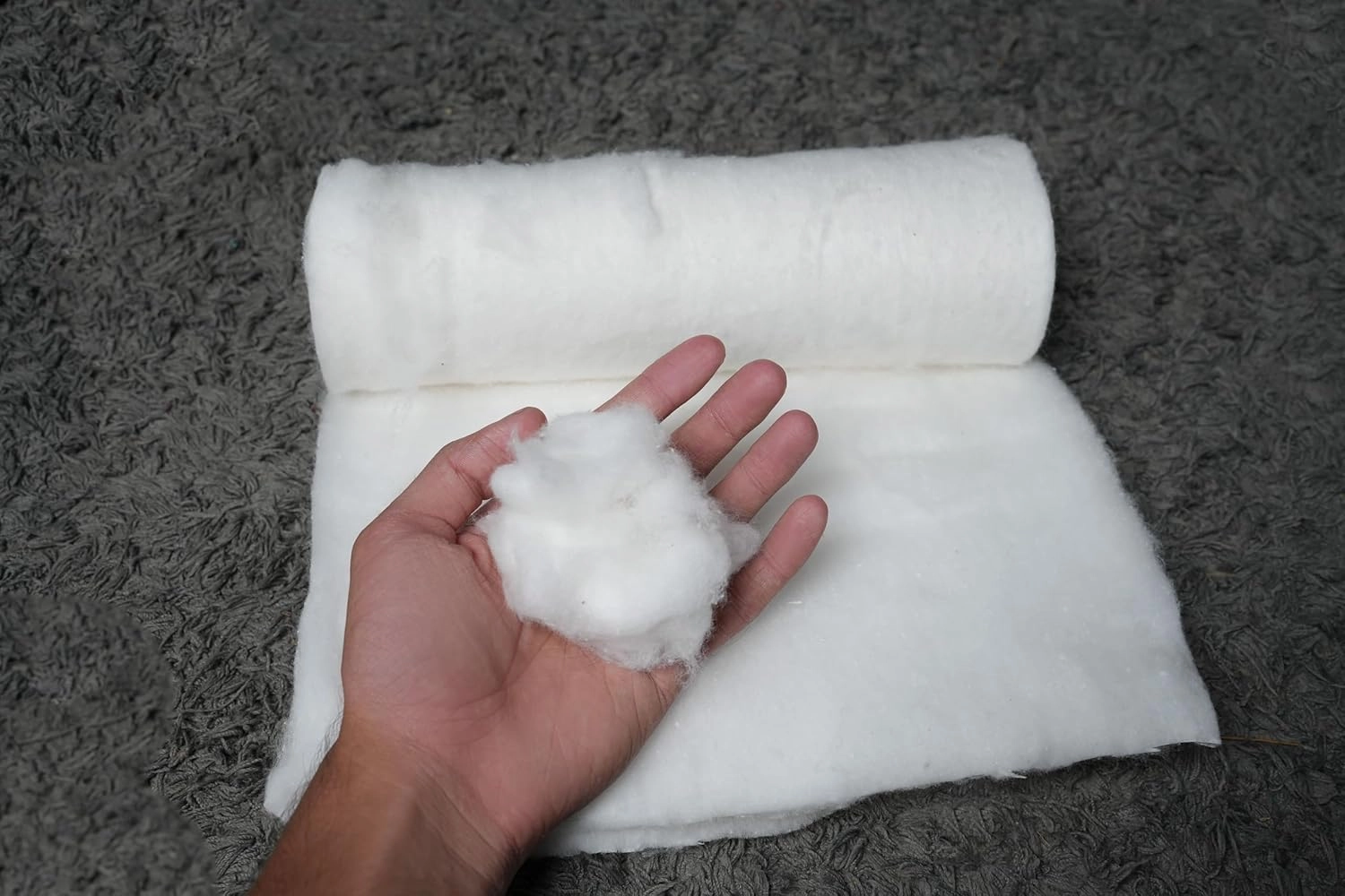 Absorbent Pure Cotton Roll 44.1 Lbs Rolled Cotton Ball Multipurpose Soft Cotton Use for Surgical First Aid Saloon Makeup Remover Beauty and Baby Care Roll 100 Gram (Pack of 200)