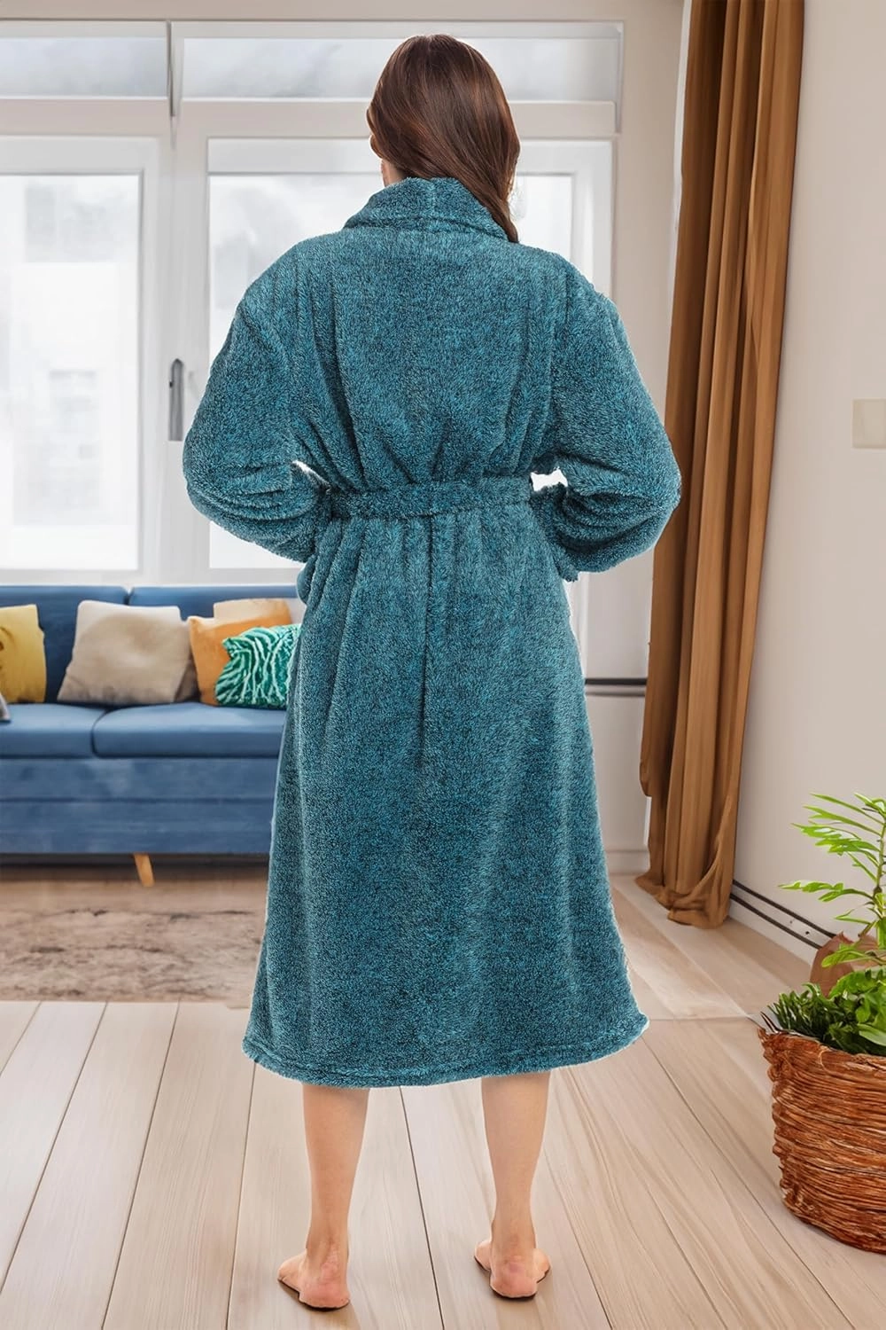 Alexander Del Rossa Women's Plush Fleece Robe, Warm Shaggy Bathrobe