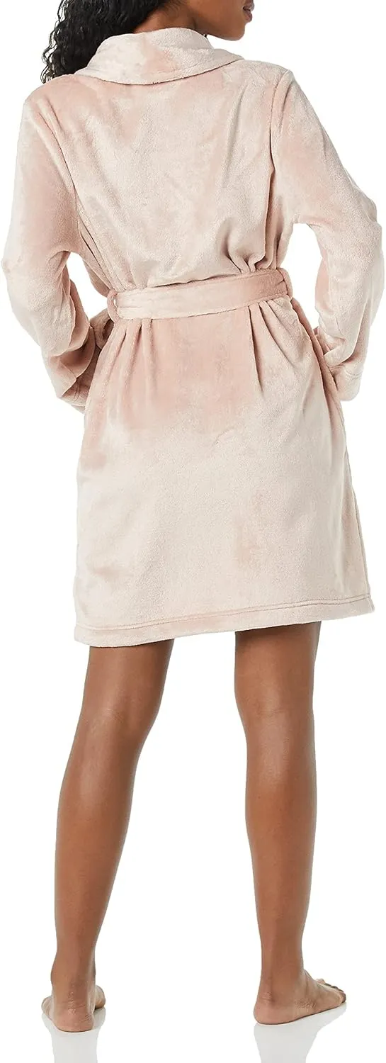 Amazon Essentials Women's Mid-Length Plush Robe (Available in Plus Size)