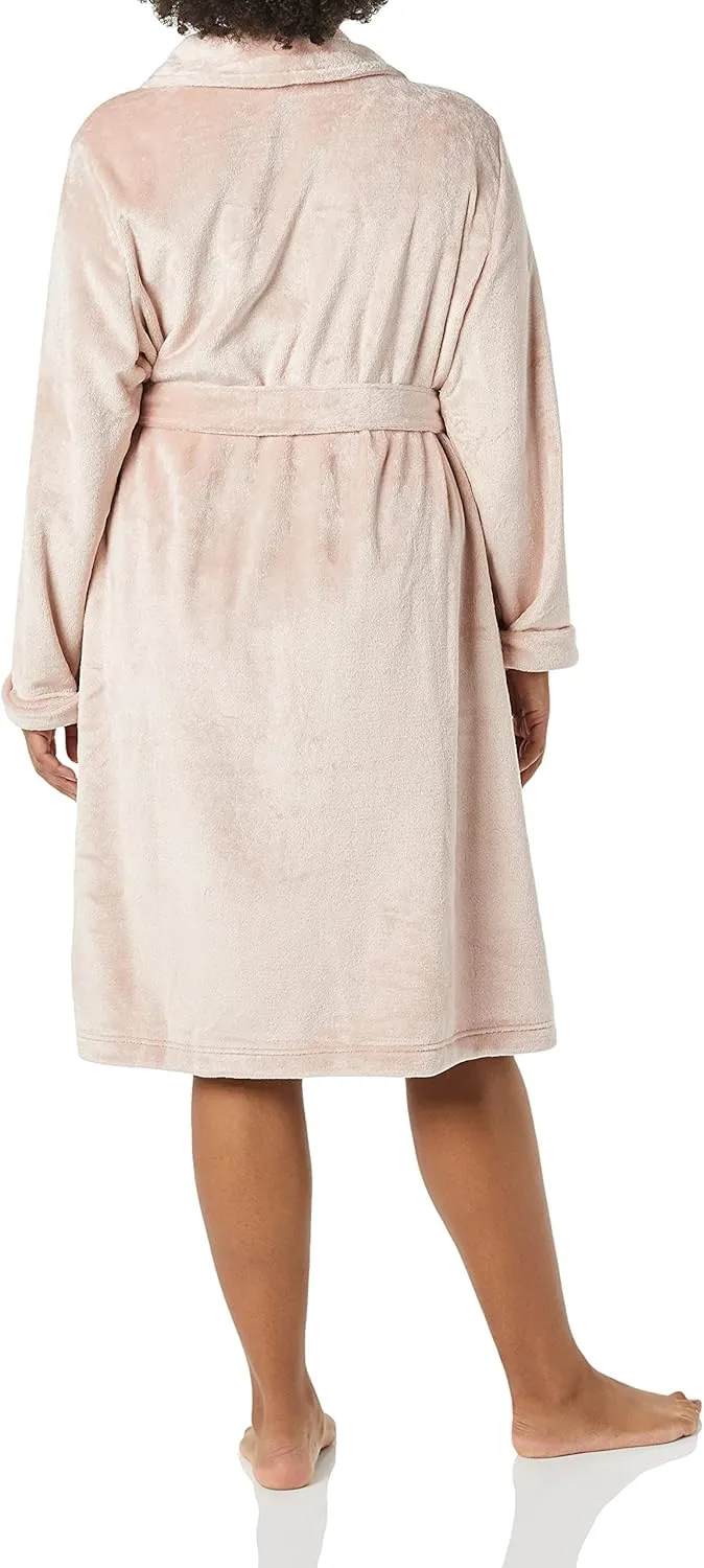 Amazon Essentials Women's Mid-Length Plush Robe (Available in Plus Size)