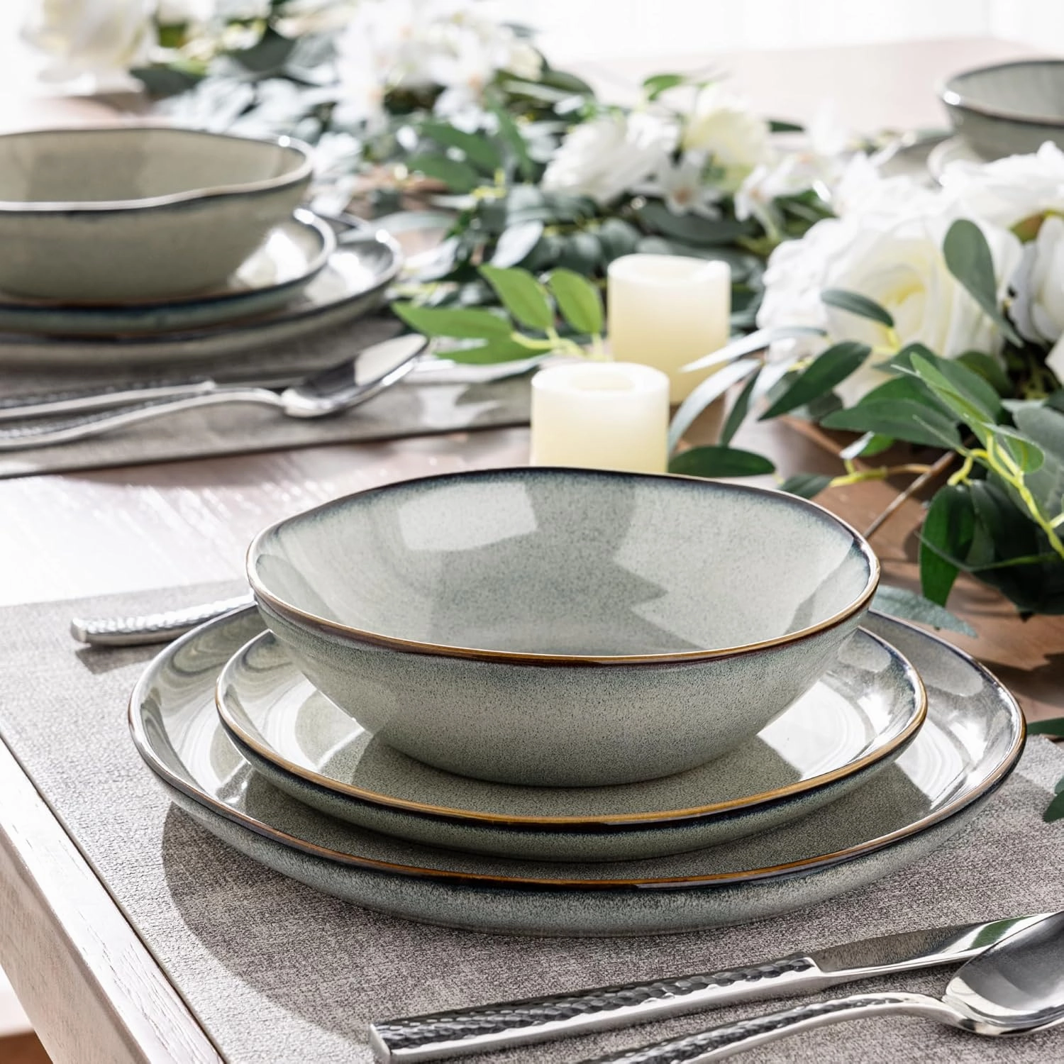 AmorArc Ceramic Dinnerware Sets,Handmade Reactive Glaze Stoneware Plates and Bowls Set,Highly Chip and Crack Resistant | Dishwasher & Microwave Safe Dishes Set,Service for 8 (24pc)