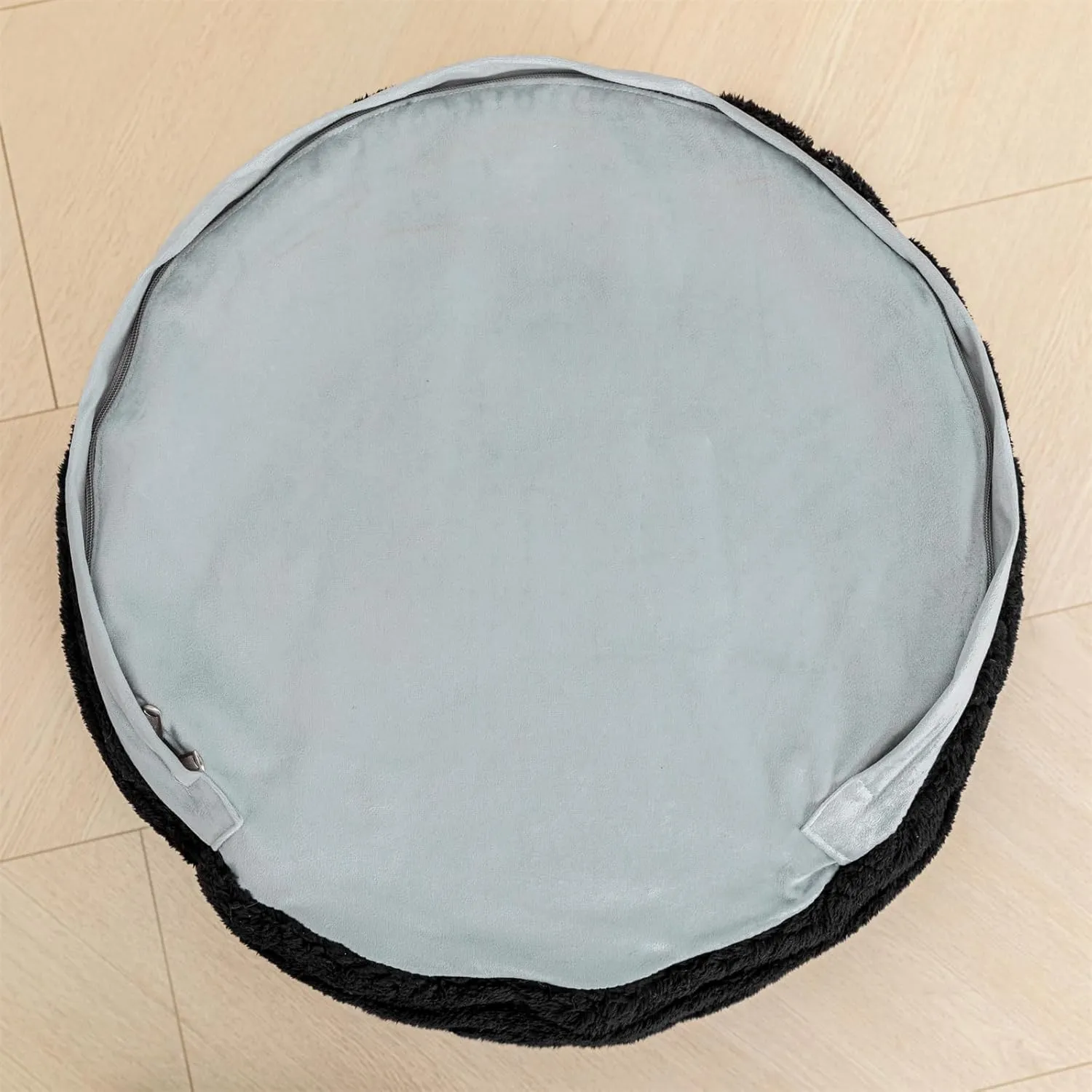 Asuprui Round Pouf Ottoman Stuffed Pouf Foot Stool Floor Chair for Living Room Bedroom Filled Boho Foam Ottoman Foot Rest for Couch 20 Diameter x 12 Height Black Pouf with Filler
