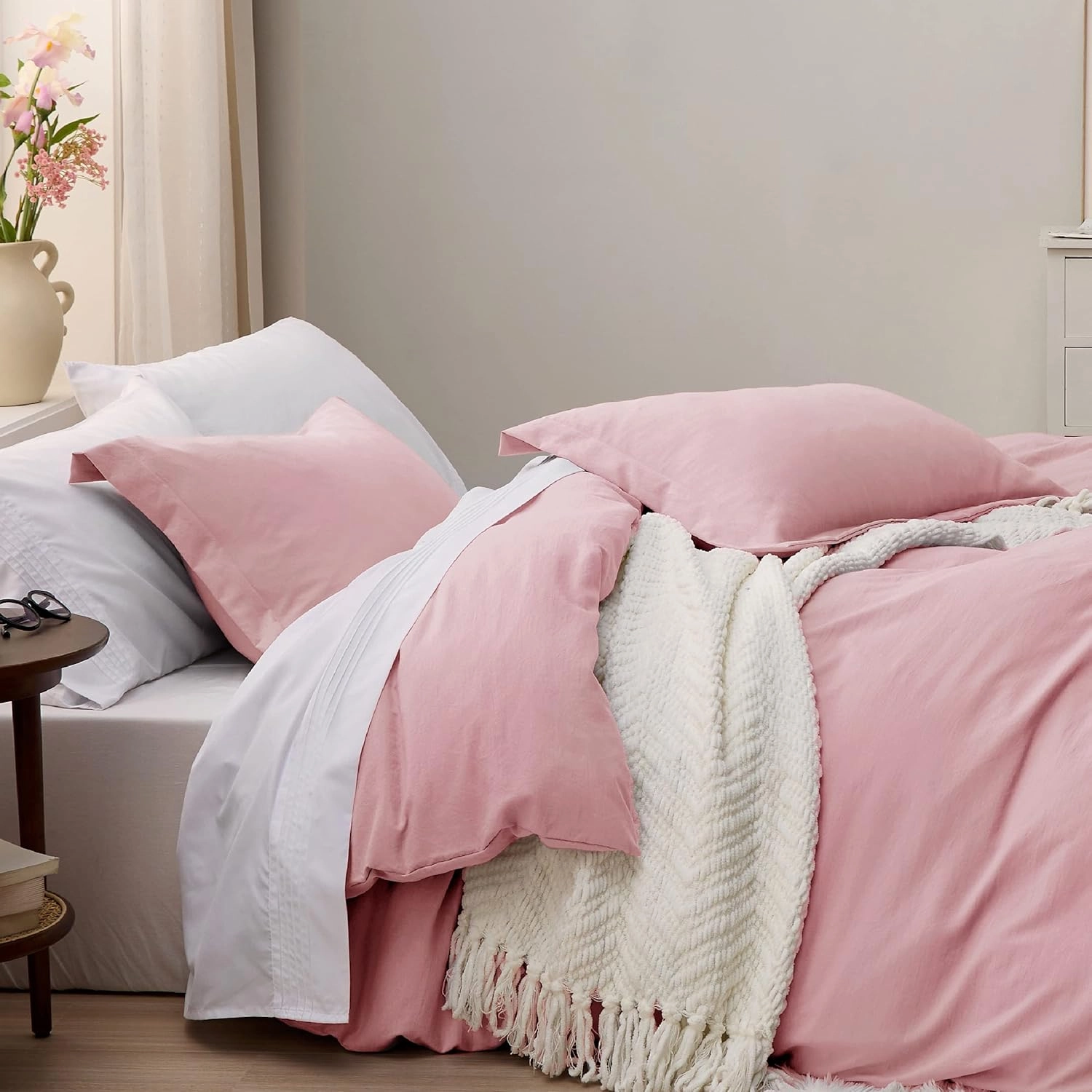 Bedsure Pink Duvet Cover Queen Size - 3 Pieces Prewashed Extra Soft Bedding Set, Includes 1 Duvet Cover 90x90 Inches with Zipper Closure & 2 Pillow Shams, Comforter Not Included