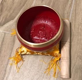 Charming Perfections EMBOSSED BUDDHA TIBETAN SINGING BOWL SET RED - Red