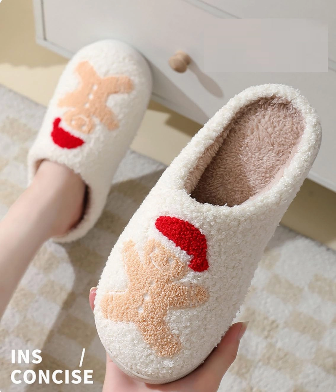 Christmas Tree Slippers for Women and Men - Plush Memory Foam Fluffy Slippers With Thick Bottom - Soft Vintage Home Shoes