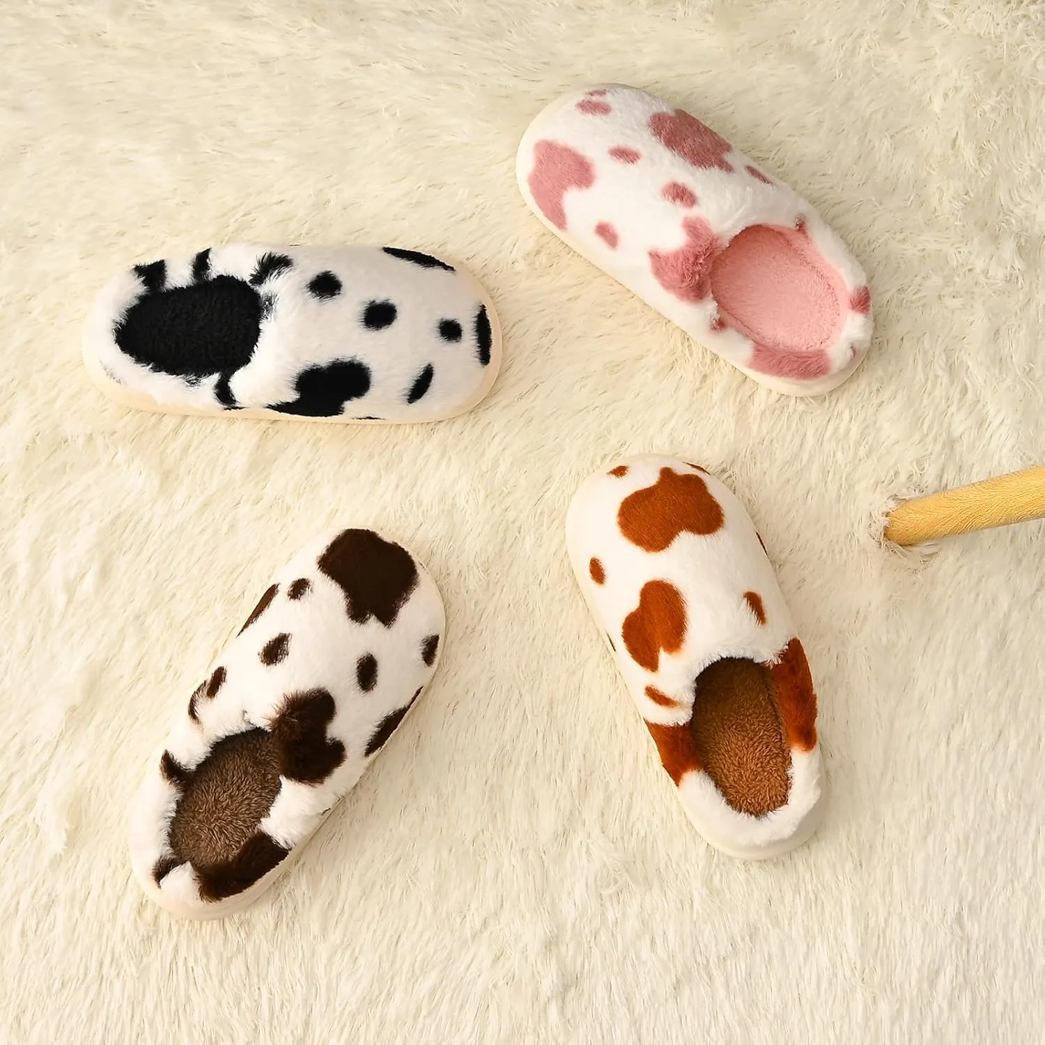 Cow Print Fuzzy Plush Slippers for Women Men, Non-Slip Fluffy Winter House Shoes, Indoor Soft Warm Faux Fur Lining Bedroom Slides