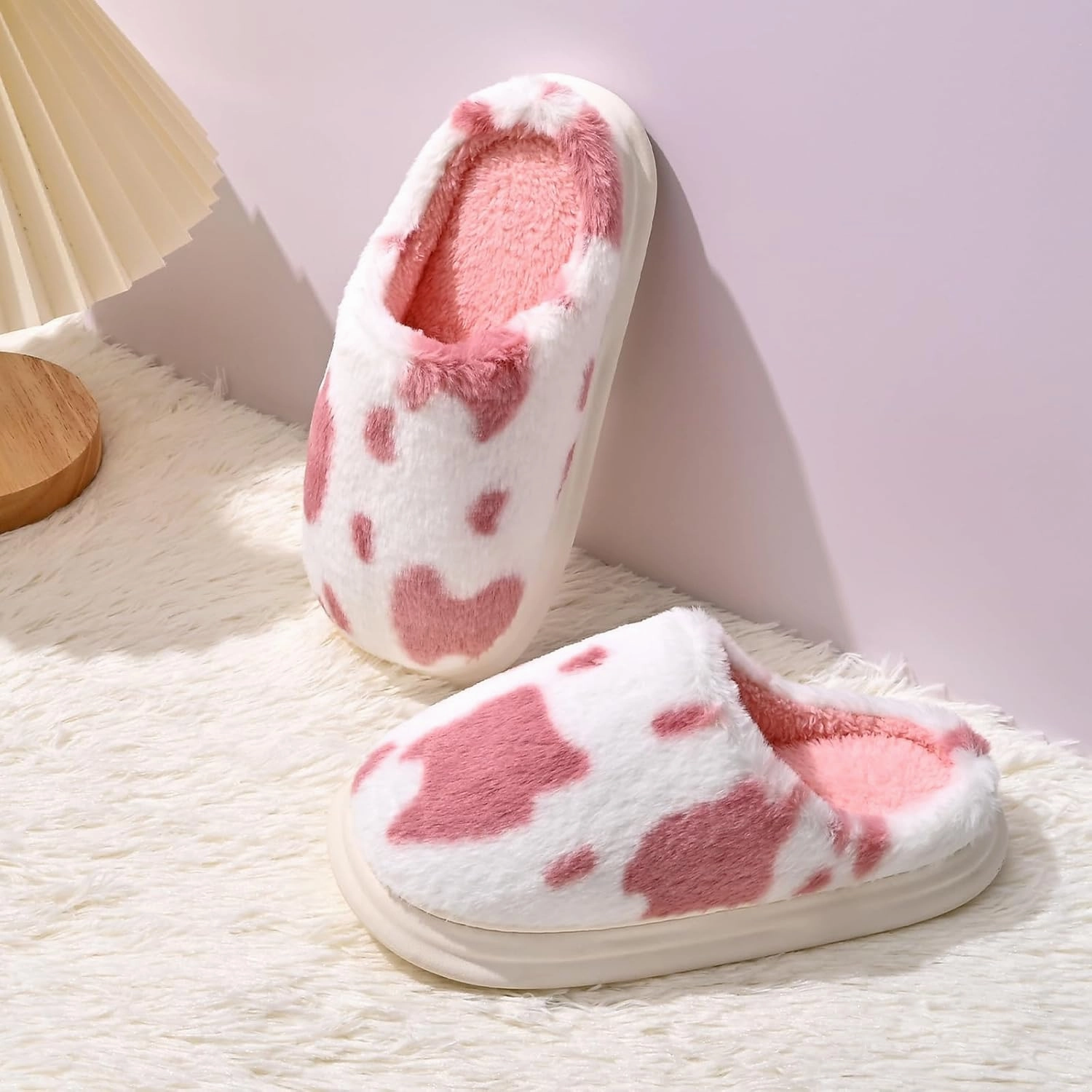 Cow Print Fuzzy Plush Slippers for Women Men, Non-Slip Fluffy Winter House Shoes, Indoor Soft Warm Faux Fur Lining Bedroom Slides