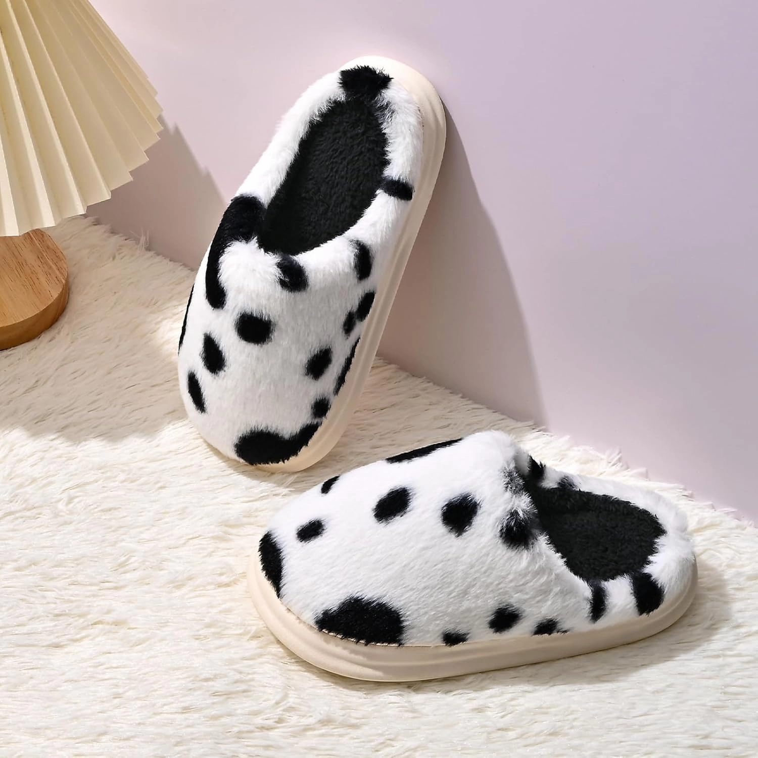 Cow Print Fuzzy Plush Slippers for Women Men, Non-Slip Fluffy Winter House Shoes, Indoor Soft Warm Faux Fur Lining Bedroom Slides