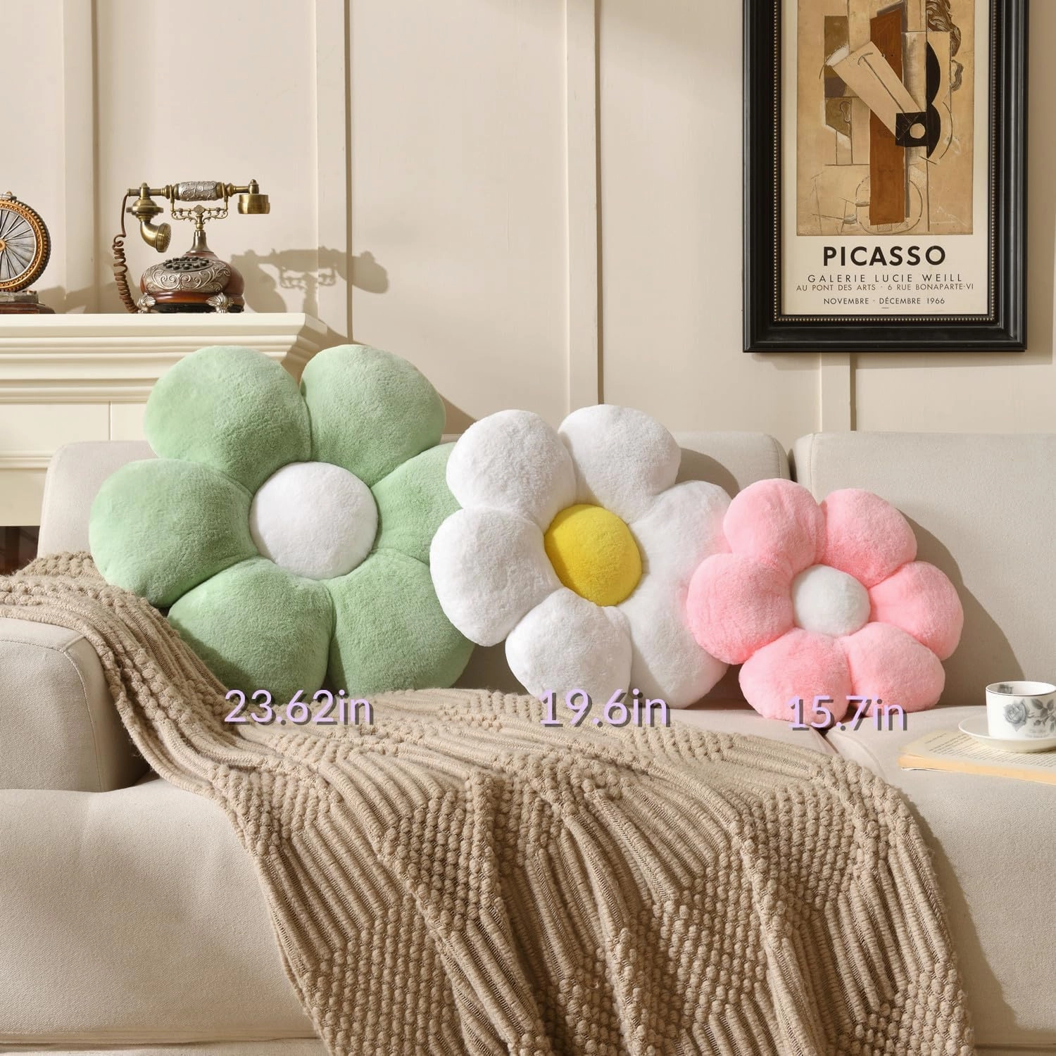 Daisy Pillow, 15.7In Cute Flower Shaped Decorative Plush Pillow for Sofa, Couch, Bed & Reading Tent