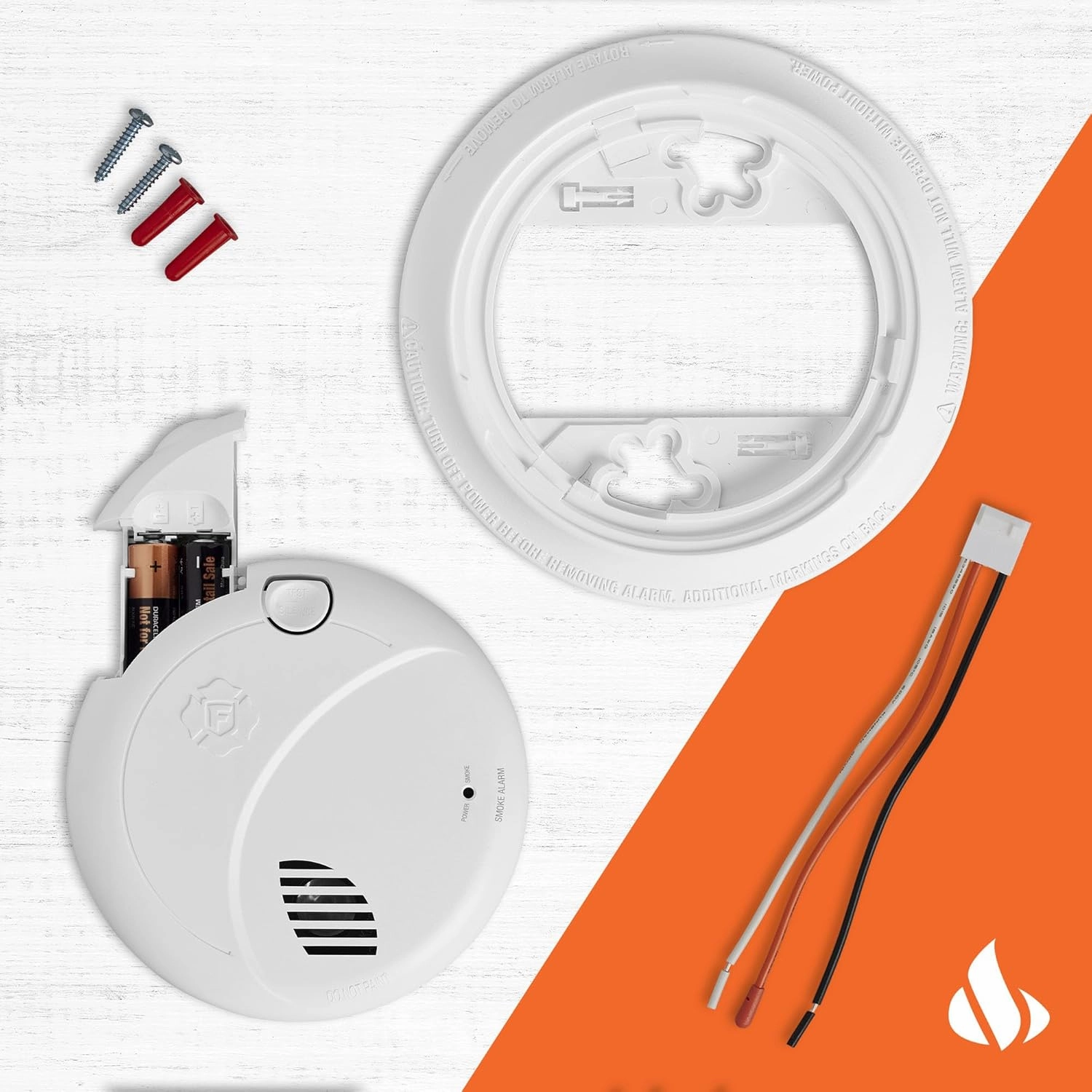 First Alert SM100V-AC, Interconnect Hardwire Smoke Alarm with Battery Backup & Voice Alerts, 1-Pack