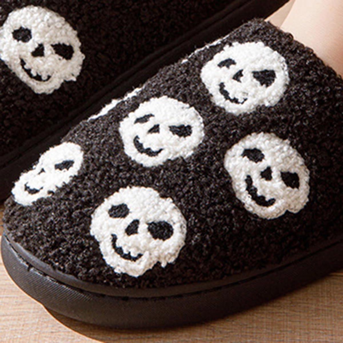 Halloween Pumpkin Slippers for Women Men Girl Warm Slides Cozy Fluffy Plush Fuzzy Skull Spider Indoor Outdoor Shoes