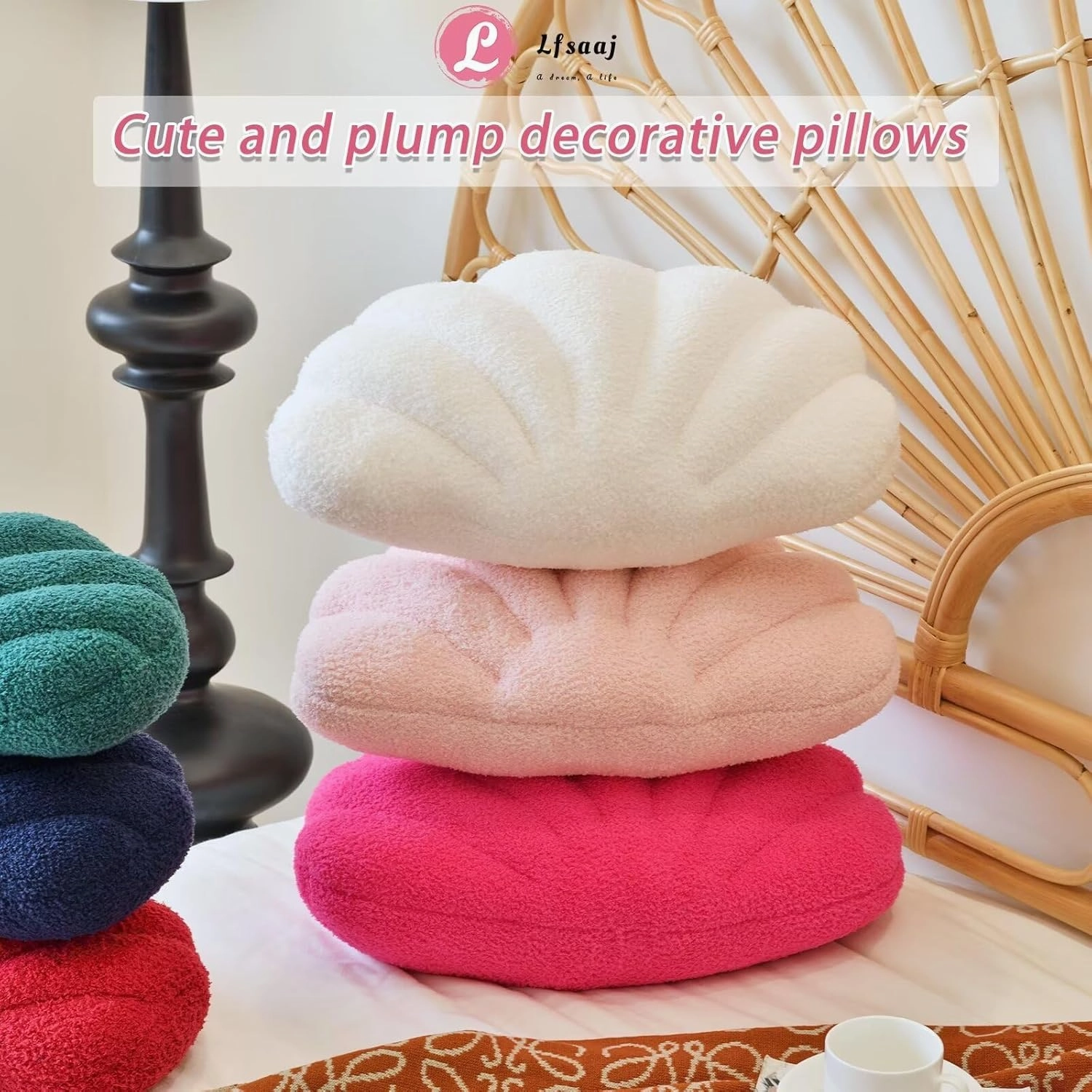 Ivory Seashell Throw Pillows, Shell Shaped Throw Pillows, 13 Inch Soft Home Decorative Pillow Plush Cushion for Bed Couch Living Sofa Room Decor Accent Throw Pillow