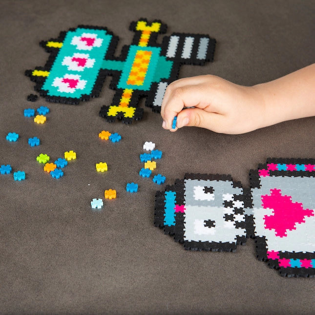 Jixelz 700 pc Set - Roving Robots