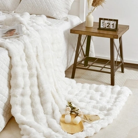 July White Bubble Fleece Blanket for Couch, Faux Rabbit Fur Throw Blanket, Soft Cozy Fluffy Decorative Blankets for Bed, Sofa, Mother's Day Cozy Gifts, Machine Washable, 50" x 60", SC-WE5060