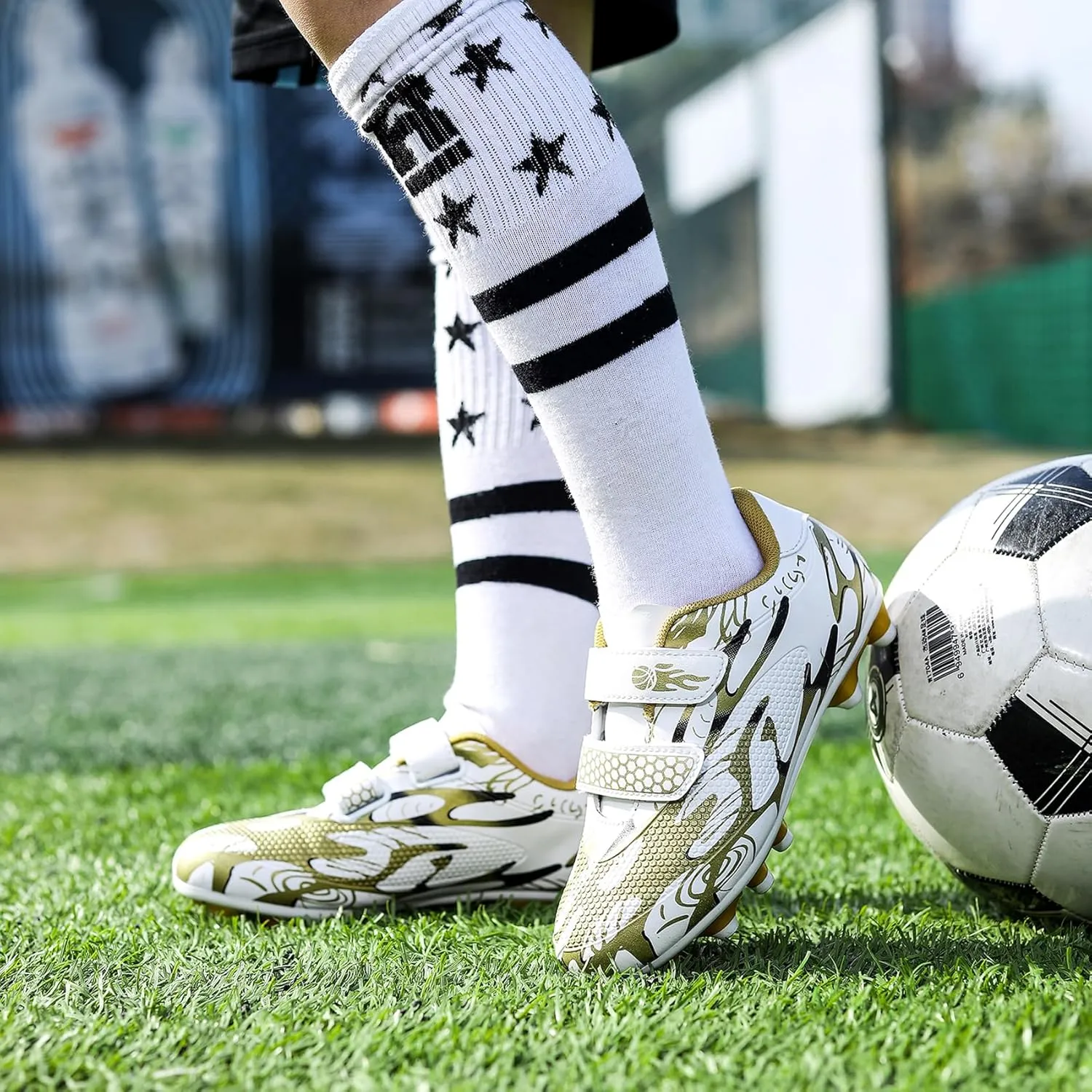 Kids Soccer Cleats Boys Girls Firm Ground Soccer Shoes Youth Professional Athletic Outdoor Football Cleats Shoes