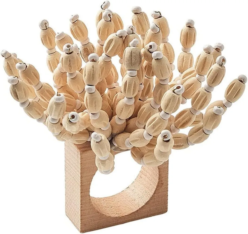 Kim Seybert Reed Napkin Ring in Natural & White, Set of 4