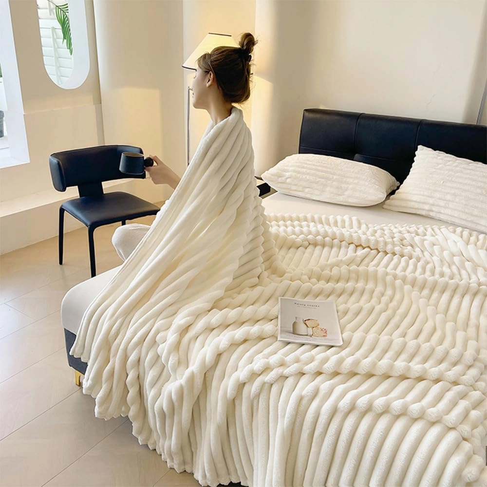King Size Blanket for Bed Fleece Throw Blanket for Couch Sofa Bed,Super Soft Cozy Plush Microfiber Flannel Blanket with Stripes Design Lightweight for Adults,Woman,Girls,B,Twin(70"x79")
