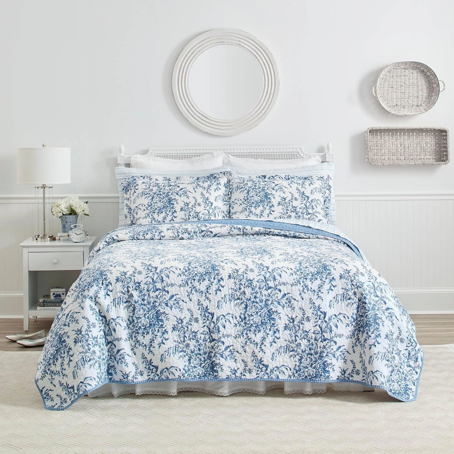 Laura Ashley - King Quilt Set, Reversible Cotton Bedding with Matching Shams, Home Decor for All Seasons (Bedford Delft Blue, King)