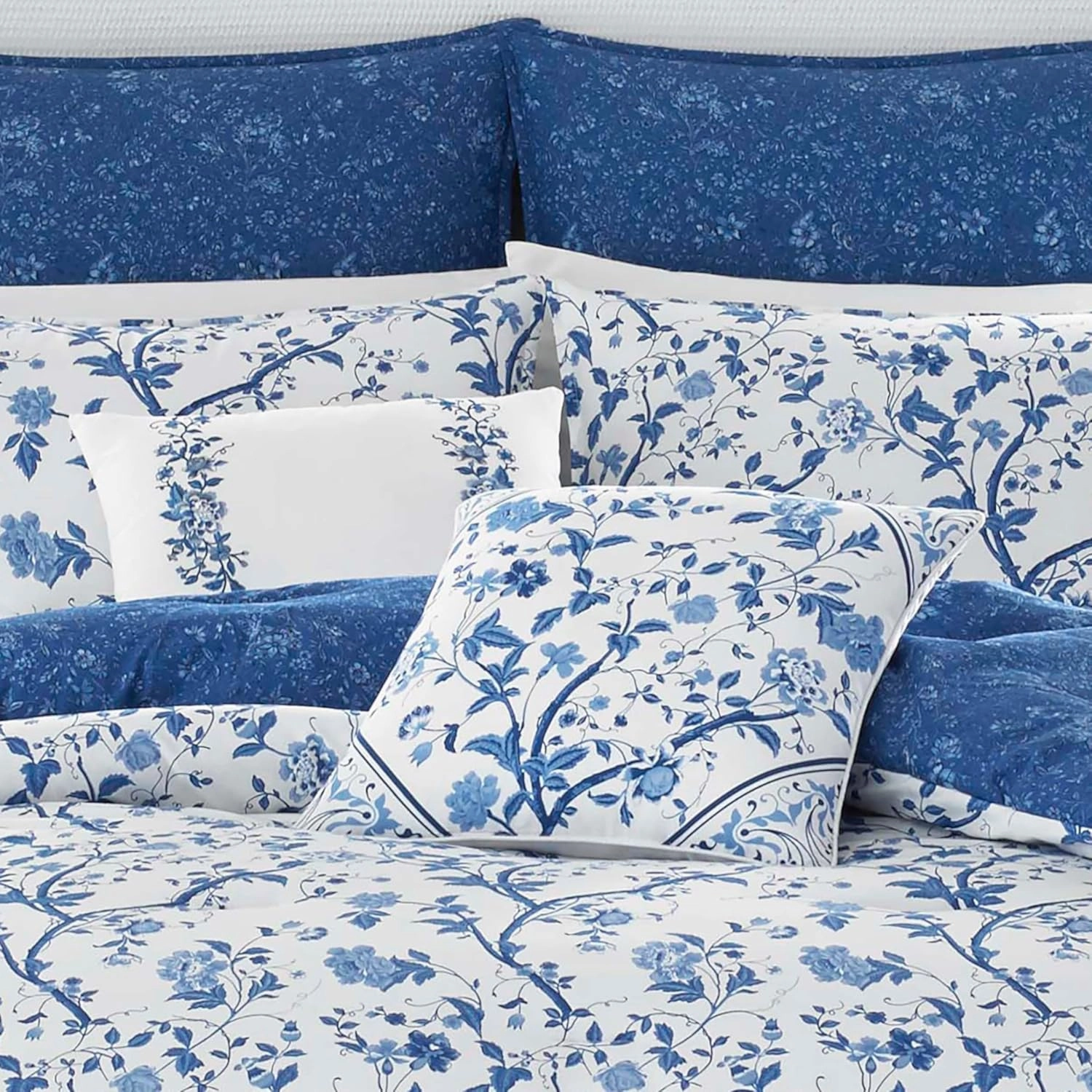 Laura Ashley- Twin Duvet Cover Set, Reversible Cotton Bedding Set, Includes Matching Sham(s) with Bonus Euro Sham(s) & Throw Pillow Covers (Elise Blue, Twin)