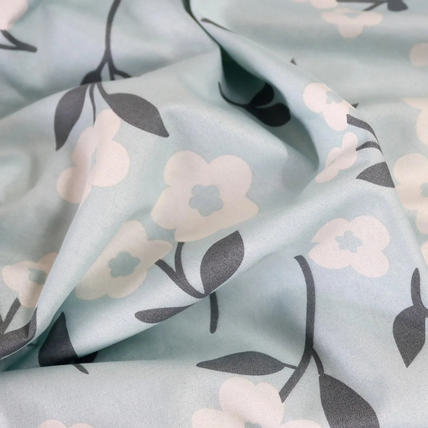 Lemfux Duvet Cover Set, 3-Piece Bedding Set Full Size Light Blue Floral Print, 1 Duvet Cover 80"x90", 2 Pillowcases 20"x26", Soft & Breathable with Zipper Closure & Corner Ties, Flower Garden Style