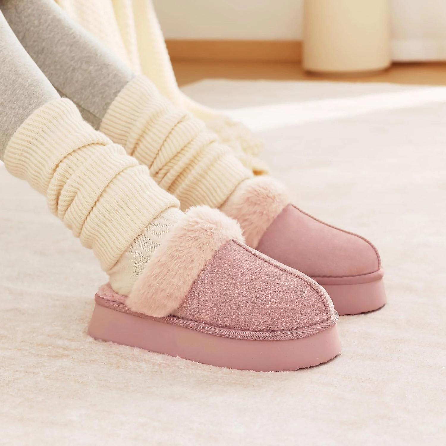 Litfun Womens Fuzzy Platform Slippers Fluffy Memory Foam Winter House Shoes for Indoor and Outdoor