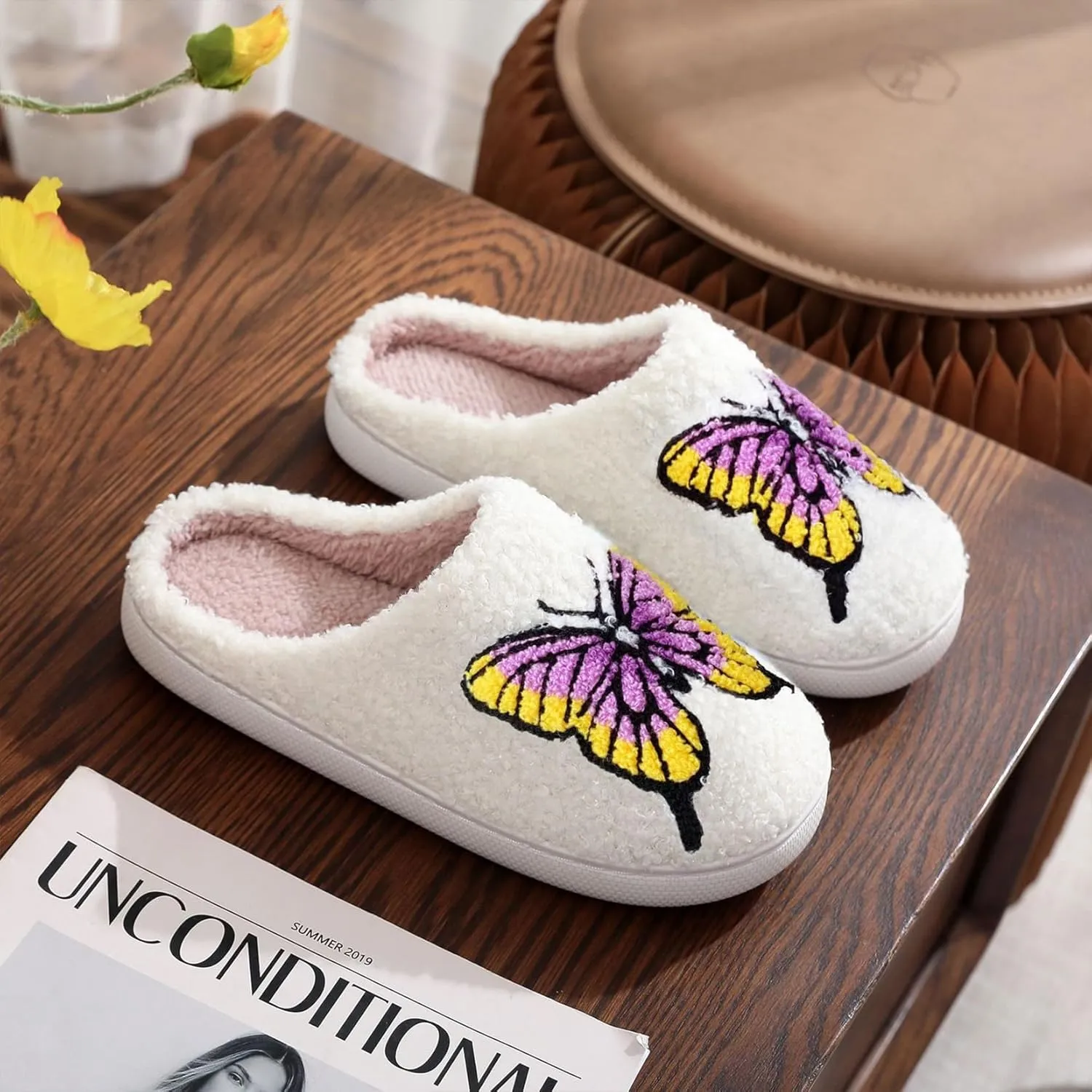 LNERIP Animal Slippers Fruit Slippers Plant Slippers Various Cartoon Patterns Fluffy Soft Memory Foam Retro Indoor Outdoor Home Couple Shoes
