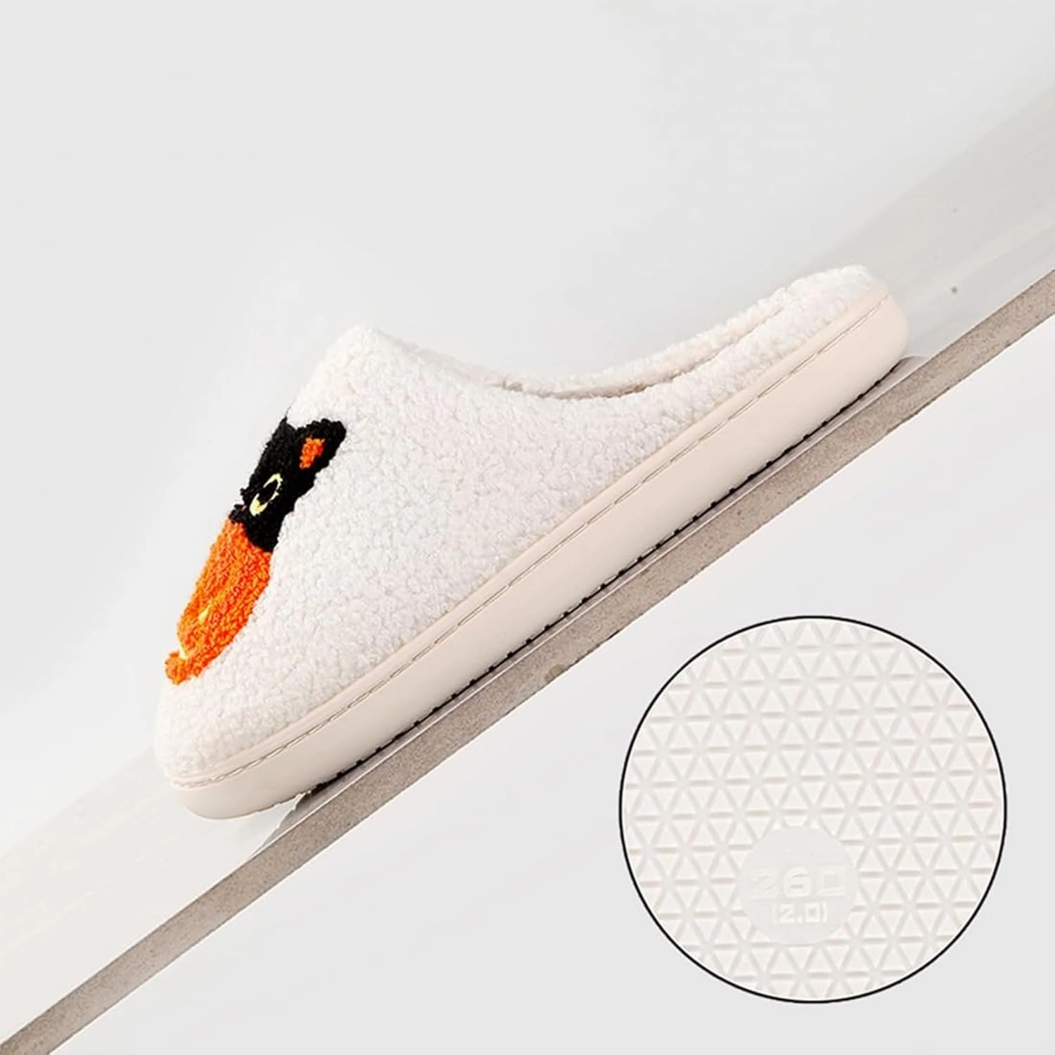 LNERIP Animal Slippers Fruit Slippers Plant Slippers Various Cartoon Patterns Fluffy Soft Memory Foam Retro Indoor Outdoor Home Couple Shoes