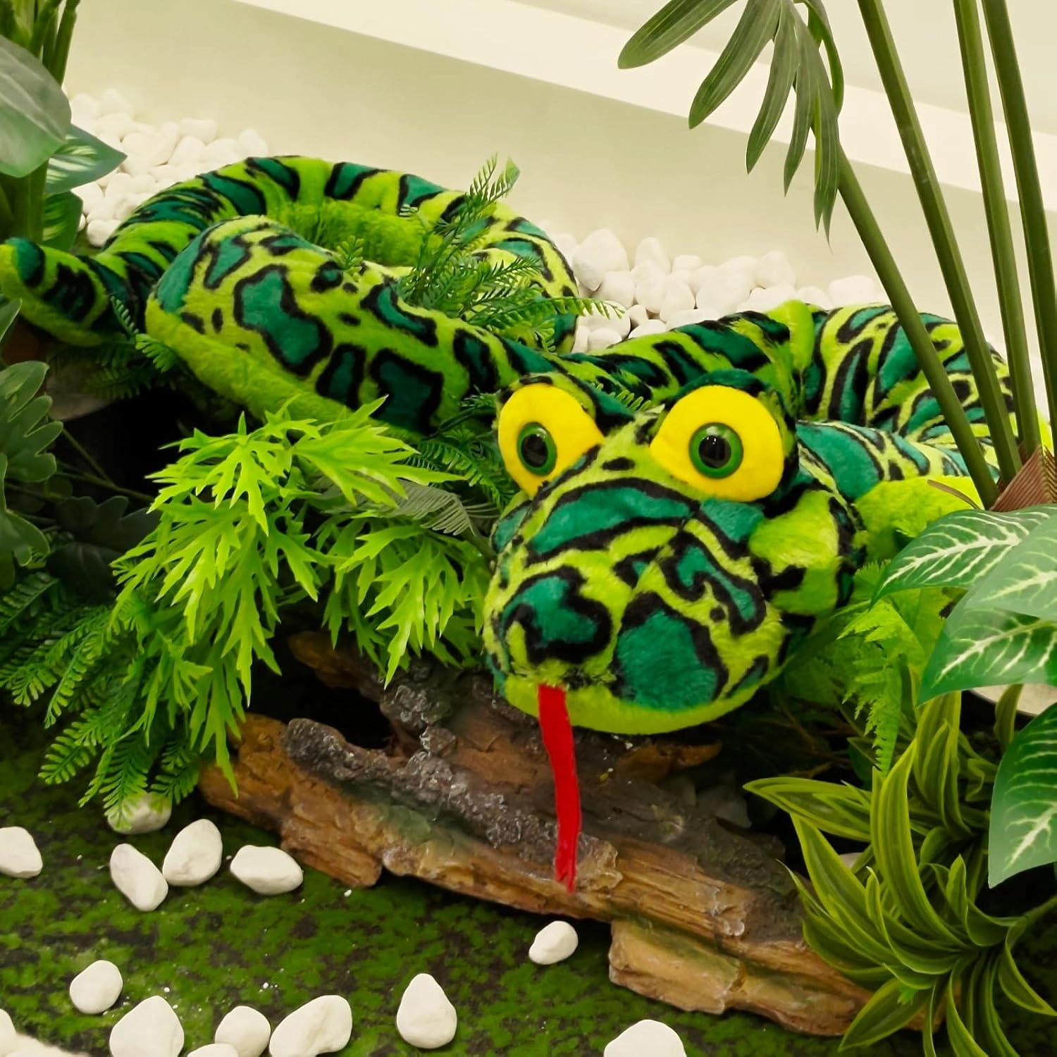 MaoGoLan 98 Inch Giant Snake Stuffed Animal Long Snake Plush, Green Boa Constrictor Plush Toy for Kids, Teens, Cuddly Body Pillow for Adults - Easter Gifts, Halloween Prank Props