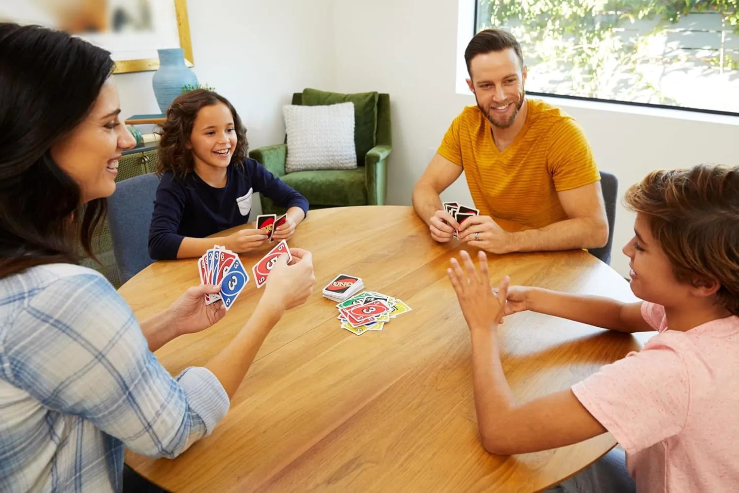 Mattel Games ?Uno Card Game For Kids And Families In Collectible Tin With 112 Cards And Instructions, Makes A Great Gift For 7 Year Olds And Up - Amazon Exclusive