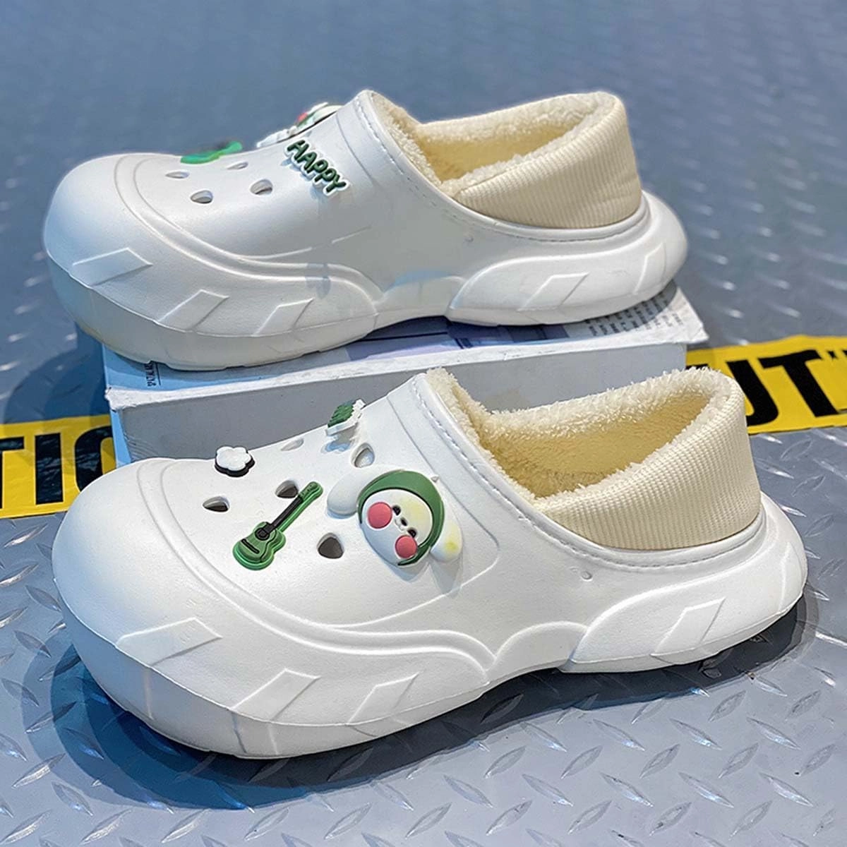 Men Women Winter Waterproof Garden Snow Shoes Plush Warm Home Slippers Fluffy Clogs Shoes Indoor Outdoor