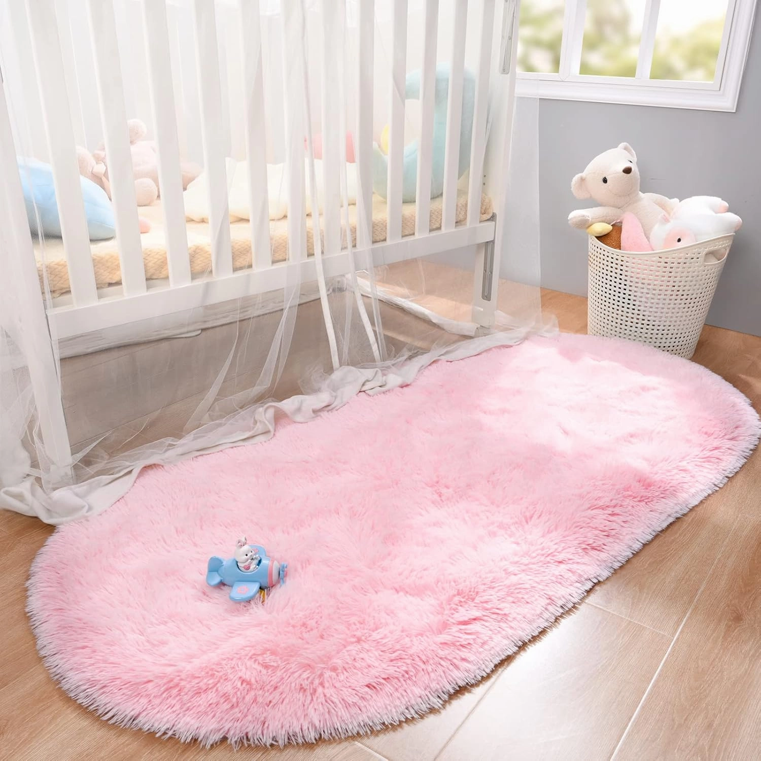 Merelax Soft Shaggy Rug for Kids Bedroom, Oval 2.6'x5.3' Pink Plush Fluffy Furry Carpets for Living Room, Teen Girls Room, Anti-Skid Fuzzy Comfy Rug for Nursery Decor Cute Baby Play Mat