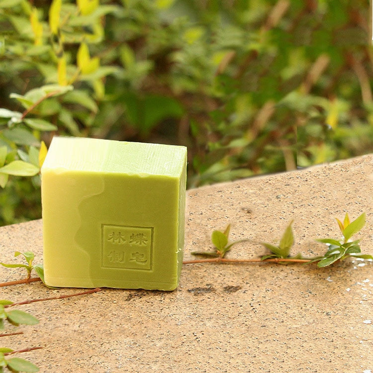 Natural Handmade Charcoal Activated Face and Body Soap