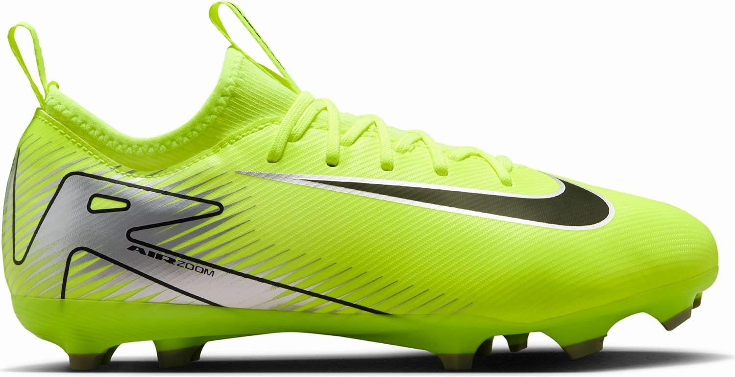 NIKE Boy's Football Shoe