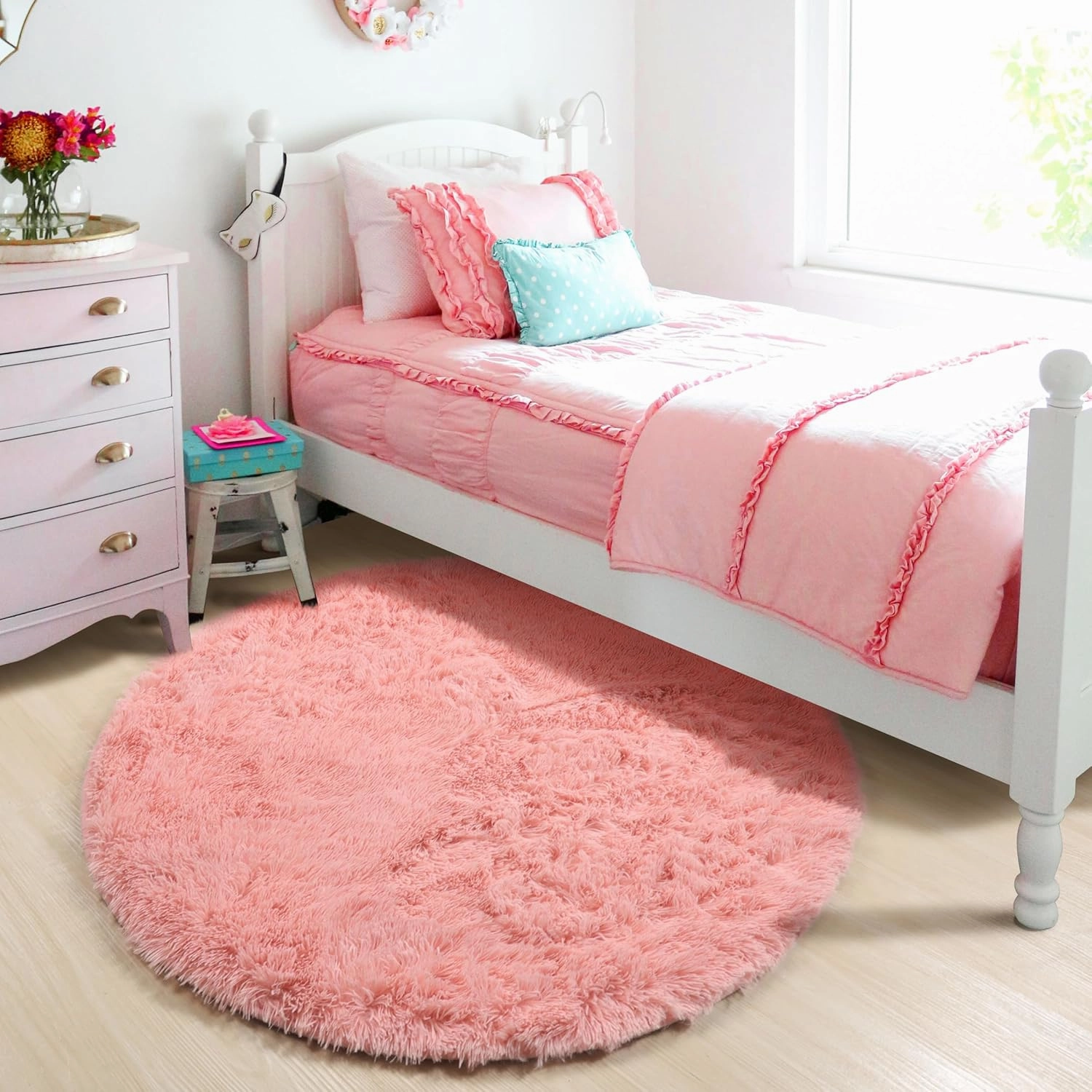 ONASAR Baby Pink Round Area Rug 4ft, Soft Bedroom Circle Rugs Mats for Kids Girls Teen Room, Kawaii Fluffy Plush Shaggy Carpet for Baby Nursery Living Room Playroom Home Decor Princess Castle