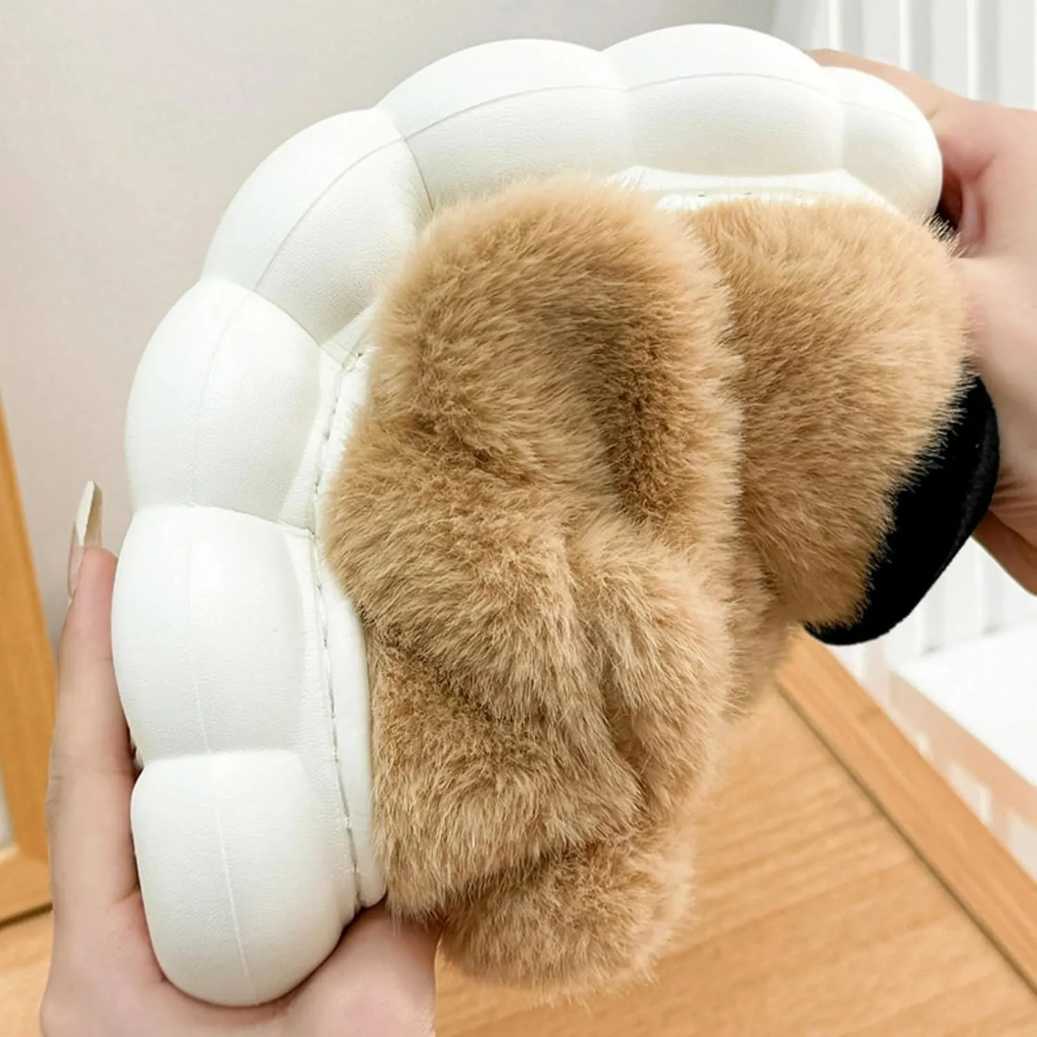 Parent-Child Fuzzy Slippers Cute Capybara Shape Soft Cozy Warm Anti-Slip Soles Indoor Fluffy Slippers Gift for Christmas