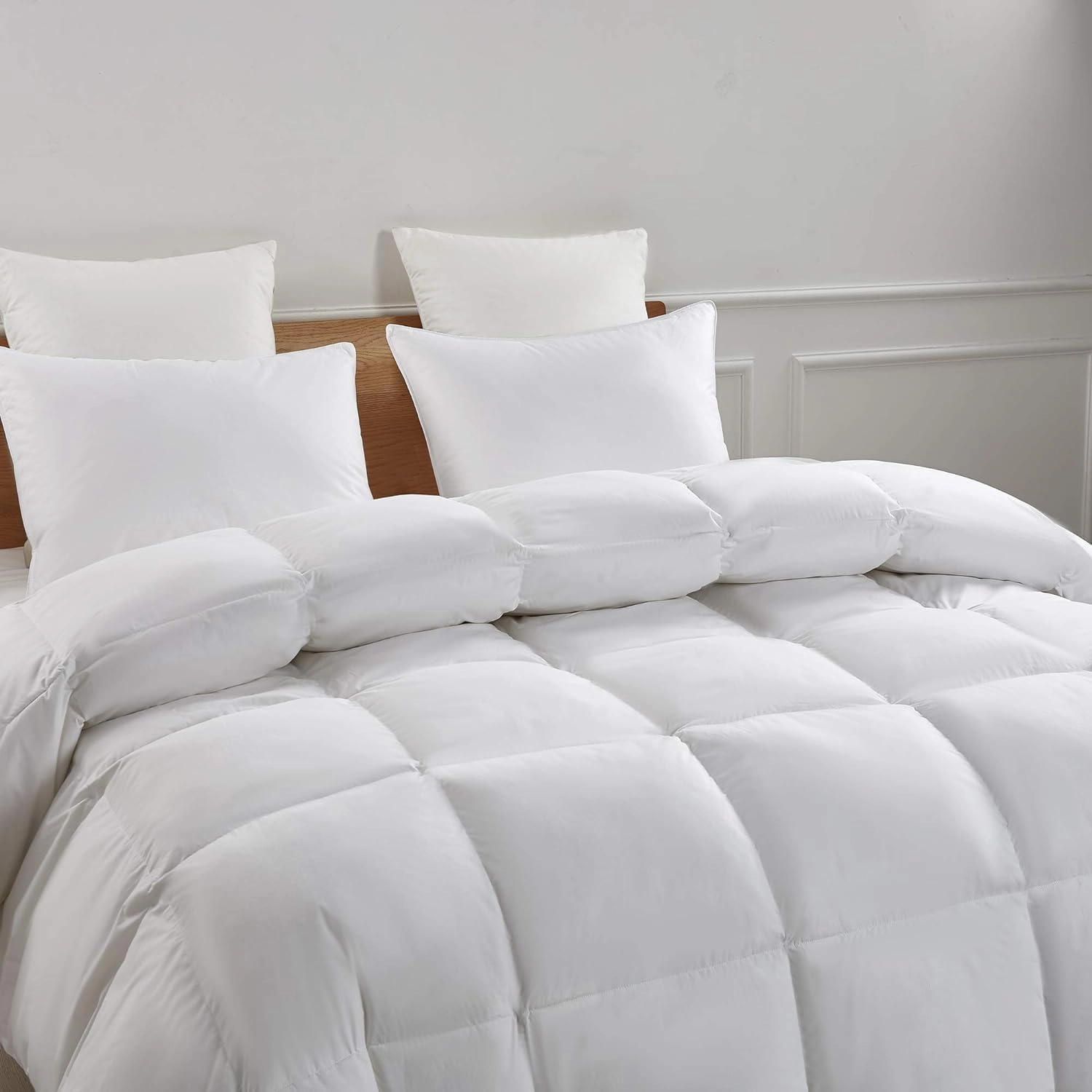 Serta Goose Feather Down Fiber Cotton Comforter Twin Size - 100% Cotton Duvet Insert - Hotel Luxury Hypoallergenic Bedding Comforter All Season Medium Warmth 68 x 90 Inch White