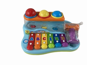 Stone & Clark Pop ‘n Play Musical Station