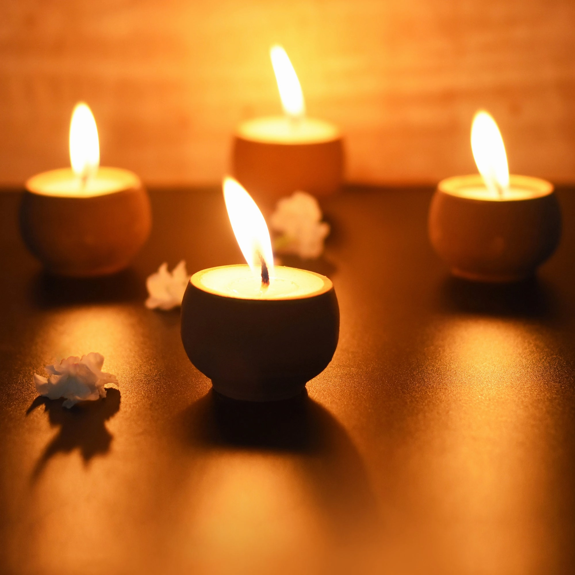 Terracotta Pot "BALL" Candles Set of 12