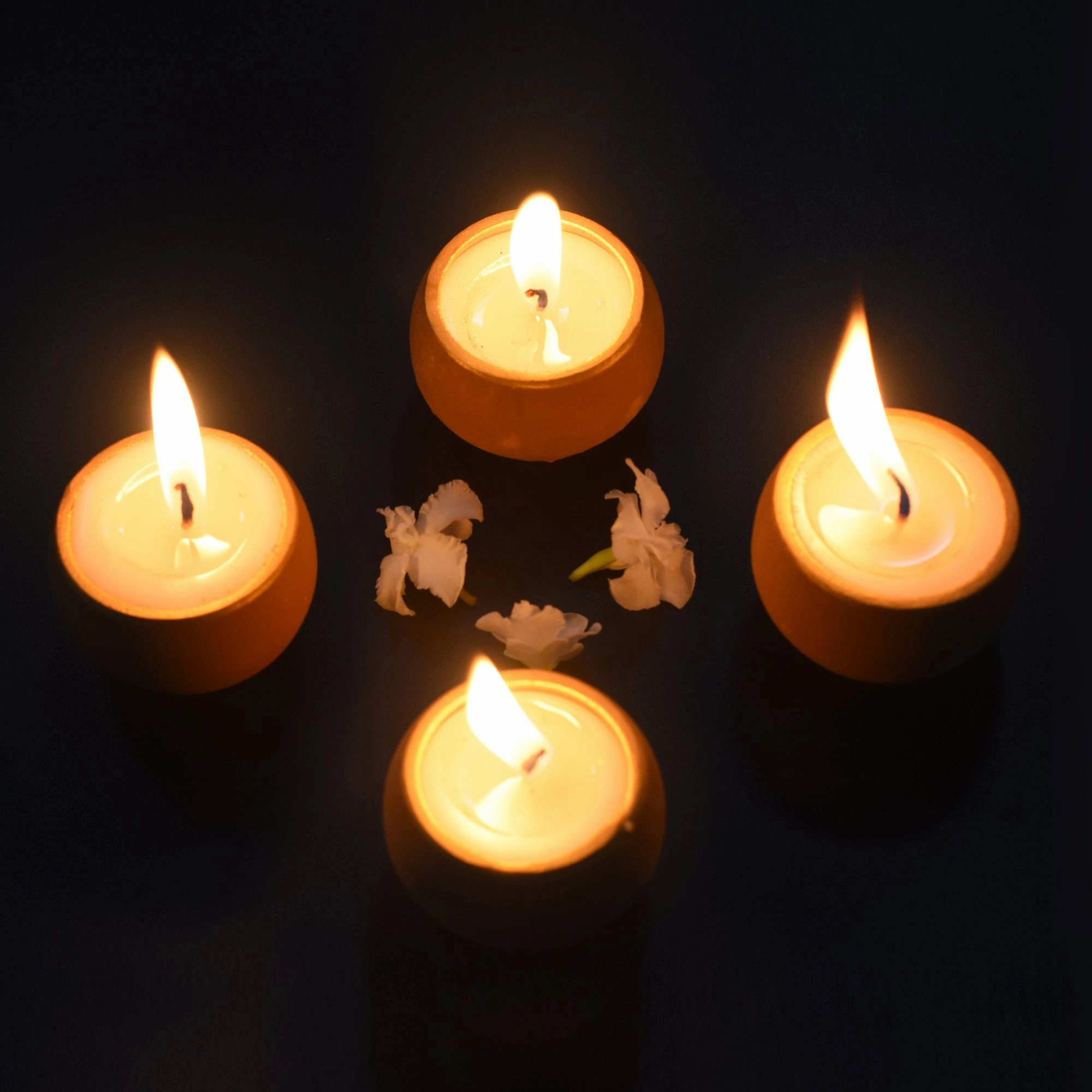 Terracotta Pot "BALL" Candles Set of 12