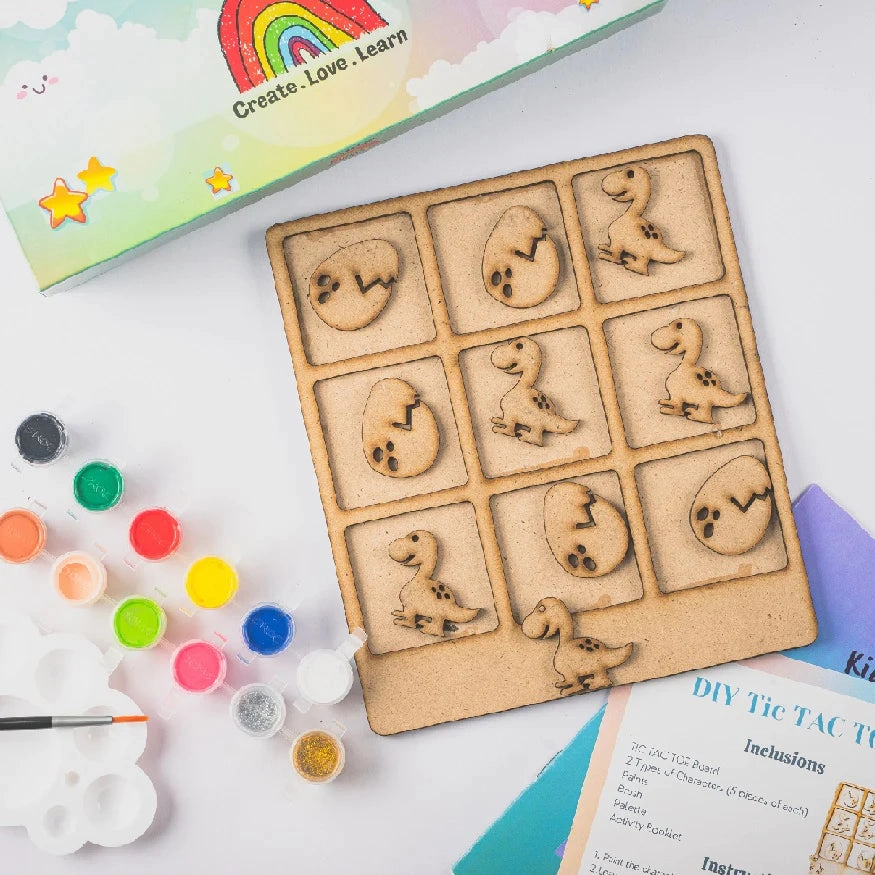 Tic Tac Toe DIY Dinosaur vs Egg