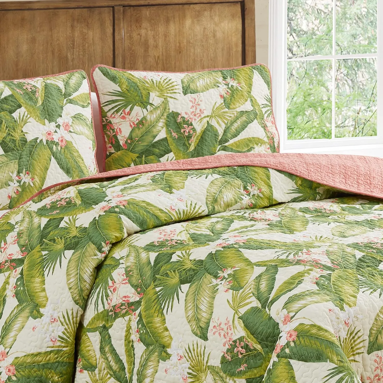 Tommy Bahama - King Quilt Set, Reversible Cotton Bedding with Matching Shams, Coastal Bedding Set for All Seasons (Aregada Dock Ecru Beige, King)
