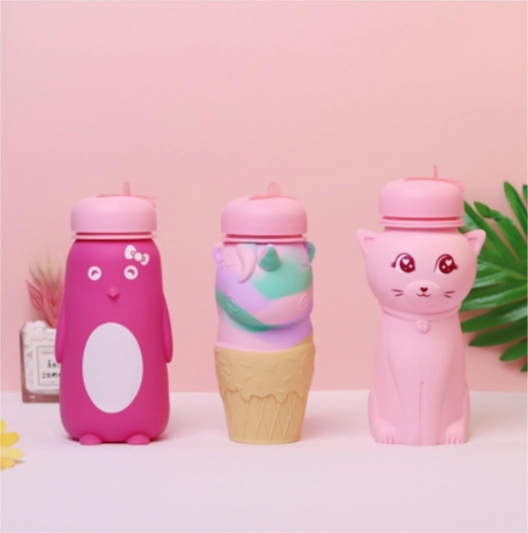 Water Bottle Cartoon Kettle Portable Anti-fall and Leak-proof Silicone Folding Water Cup Outdoor Sports Cup(Pink penguin bottle)