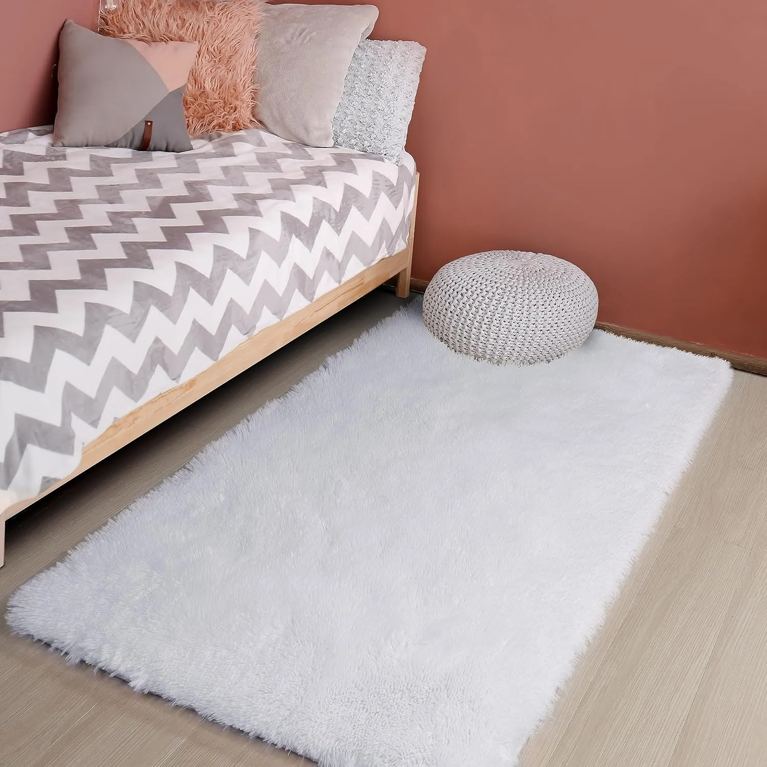 White Runner Area Rugs for Bedroom, Shag Fluffy Bedside Rug for Living Room, Modern Furry Shaggy Throw Rug for Kids Room, Teen Girls, Dorm, Baby Nursery, Cute Fuzzy White Carpet, 3x5 Rug, Home Decor