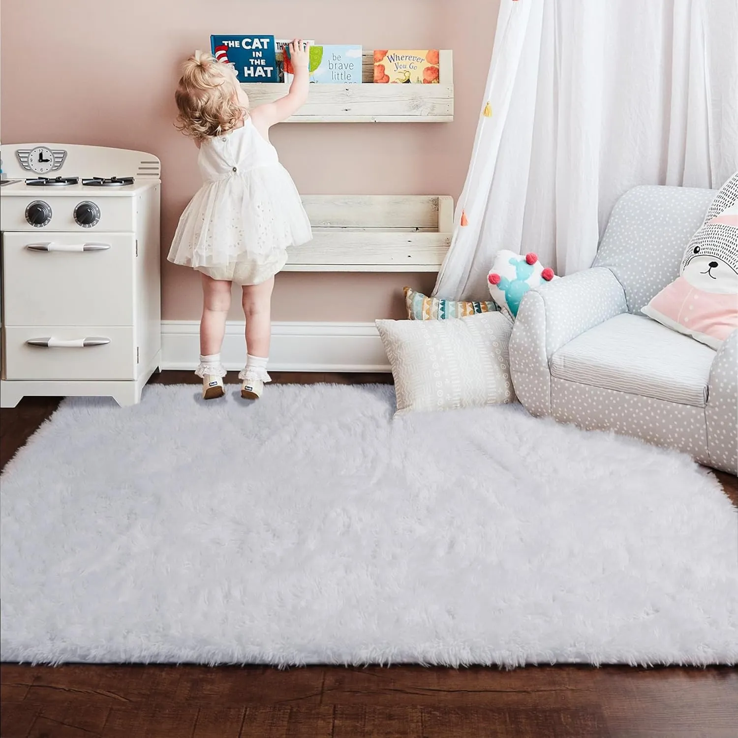 White Runner Area Rugs for Bedroom, Shag Fluffy Bedside Rug for Living Room, Modern Furry Shaggy Throw Rug for Kids Room, Teen Girls, Dorm, Baby Nursery, Cute Fuzzy White Carpet, 3x5 Rug, Home Decor