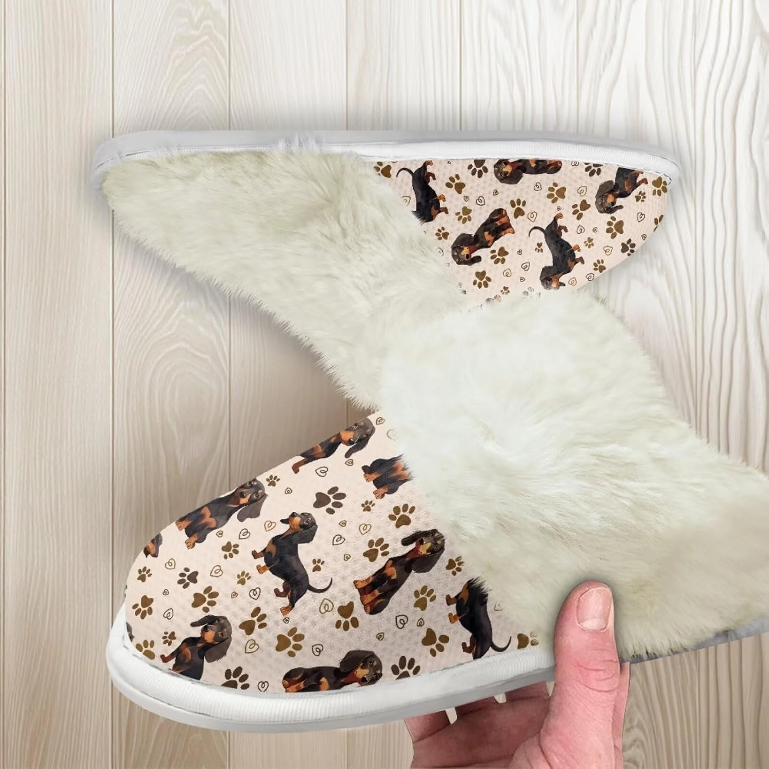 Women's Fuzzy Slippers Outdoor Indoor Fluffy Winter House Shoes Warm Plush Bedroom Shoes for Women