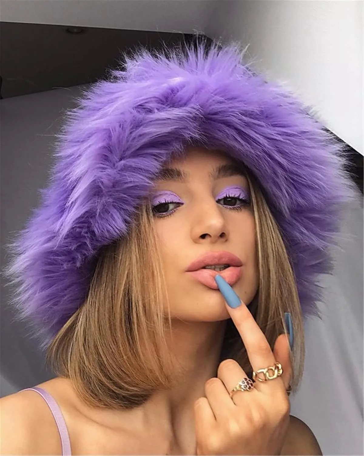 Women’s Fuzzy Fluffy Bucket Hat Winter Warmer Plush Hat Faux Fur Outdoor Fisherman Cap Casual Streetwear Accessory
