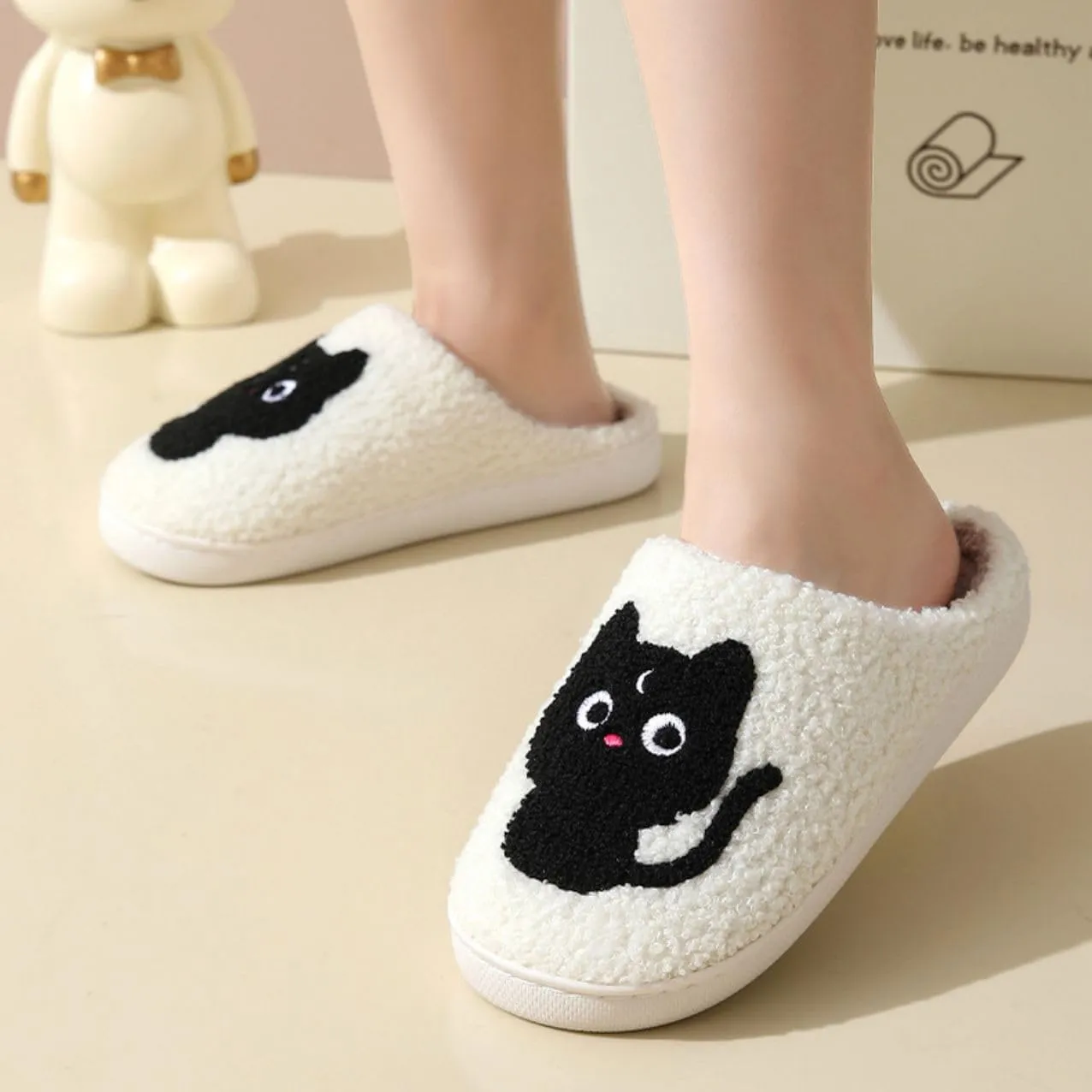 Women's Plush Heart Love Slippers - Blue Eyes Mushroom Cat Ears Retro Memory Foam Soft Plush Home Shoes