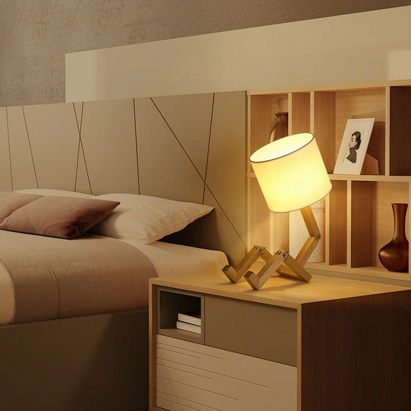 Woodie | Innovative and creative wooden table lamp
