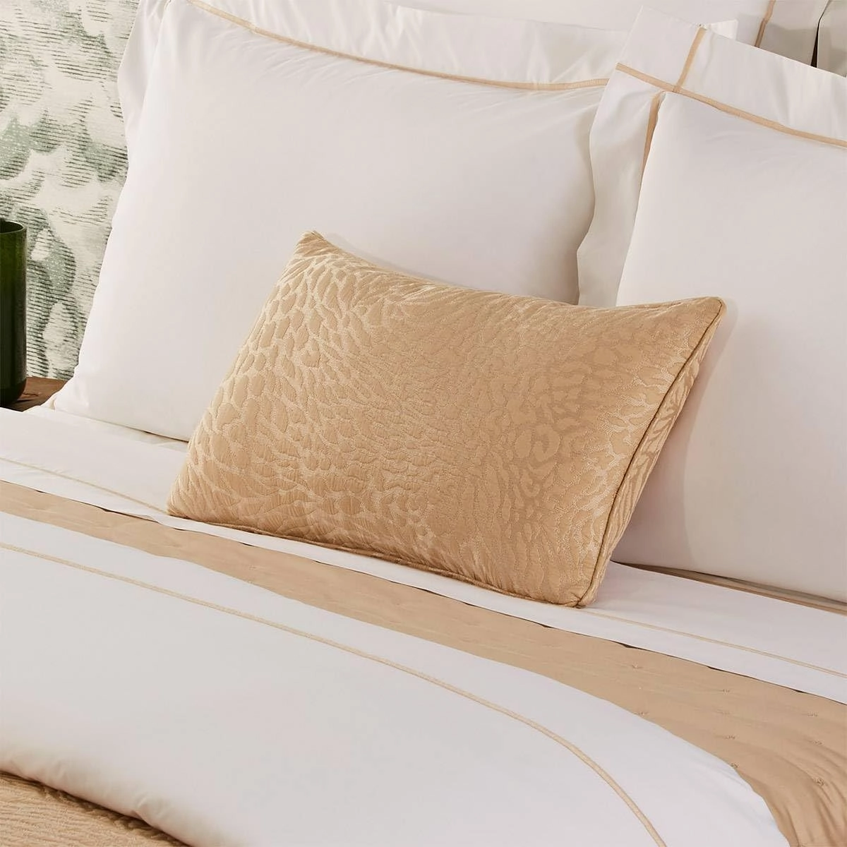 Yves Delorme Souvenir Decorative Pillow - Pillow Insert Included - Fashionably Enhance Your Room with French Luxury